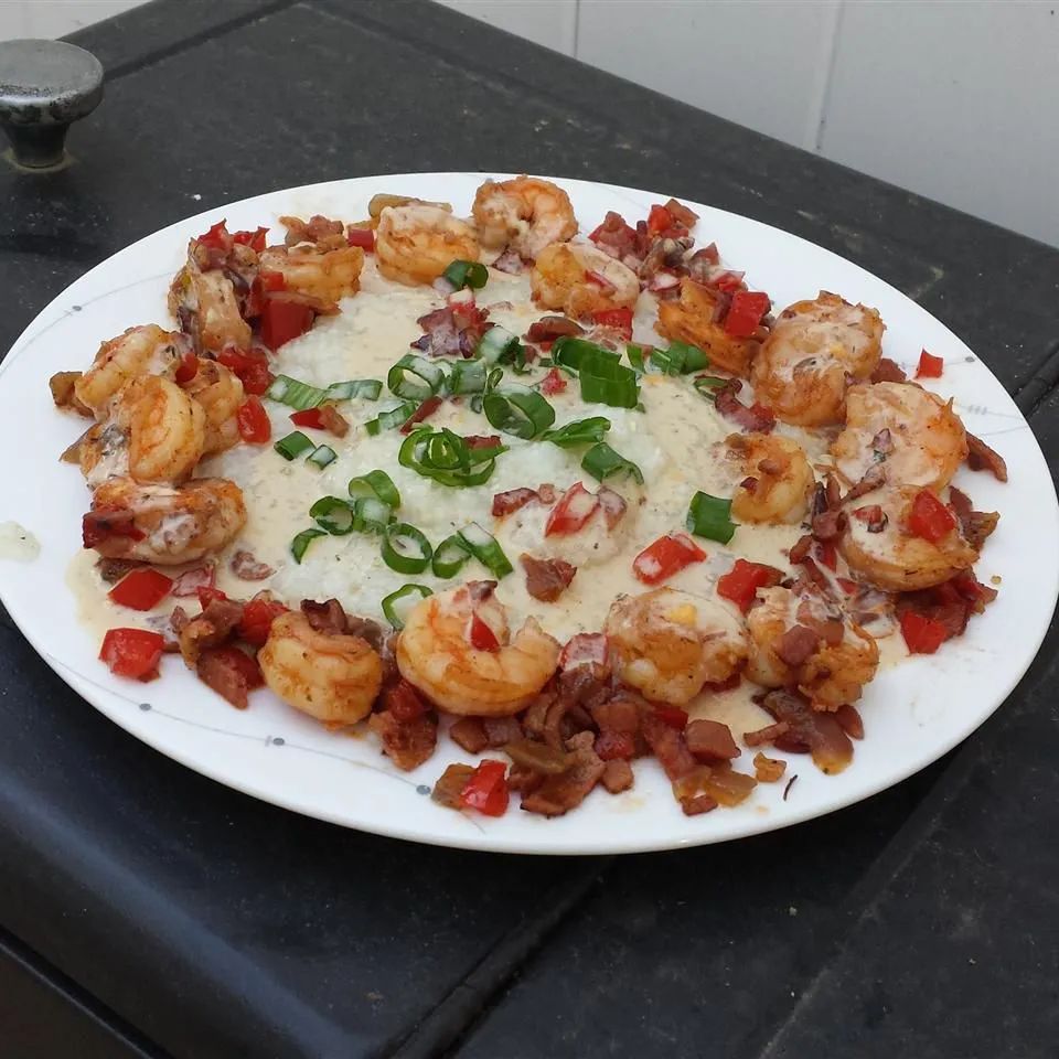 Shrimp and Grits Louisiana Style