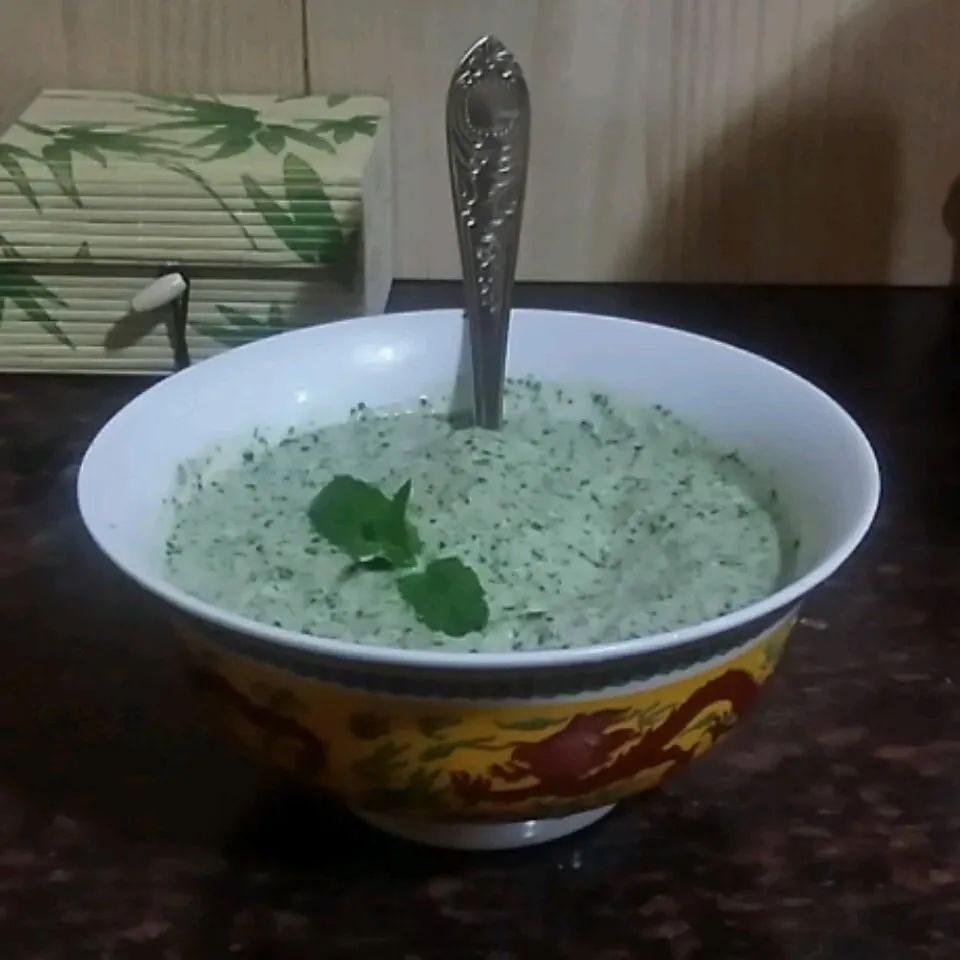 Yogurt-Mint Chutney