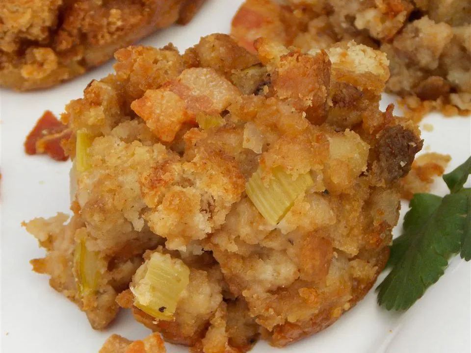 Thanksgiving Bacon Stuffing