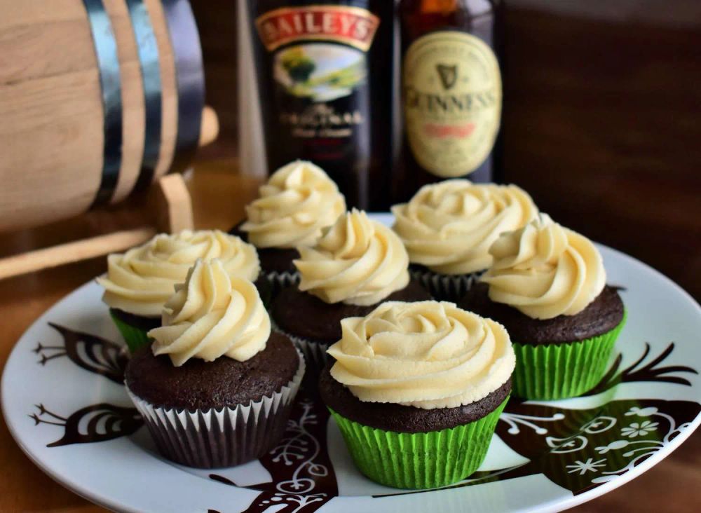 Irish Cocktail Cupcakes