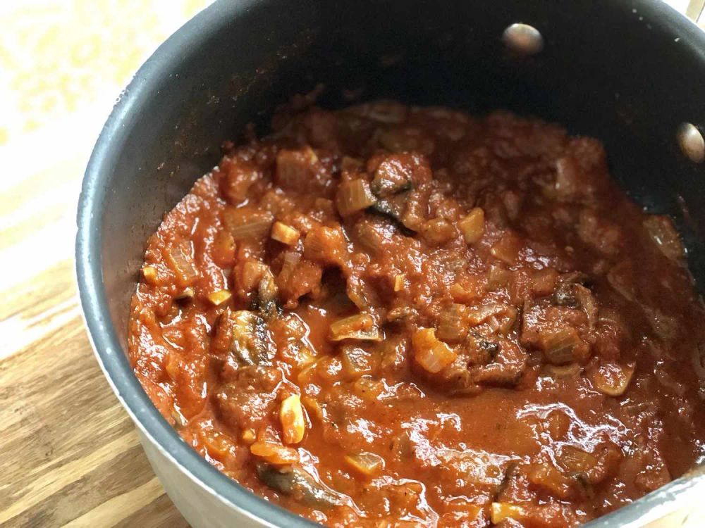 Vegan Mushroom Bolognese