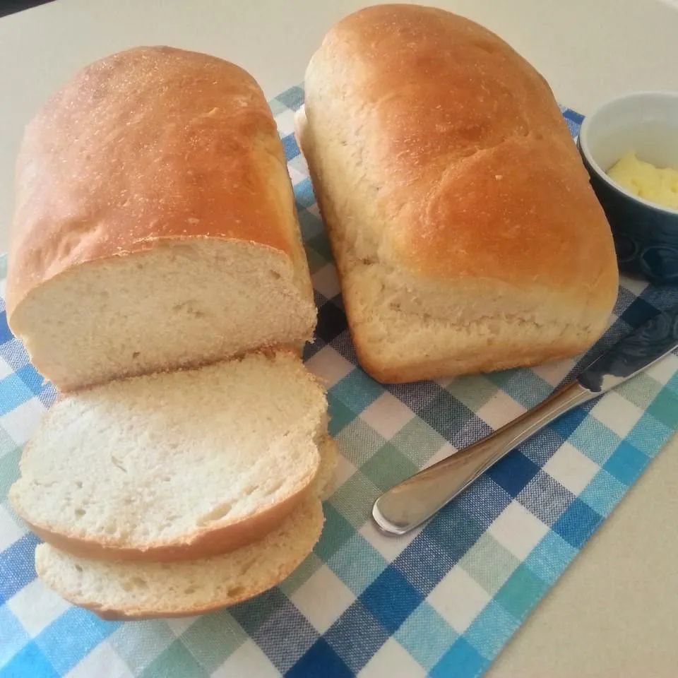 Grandma VanDoren's White Bread