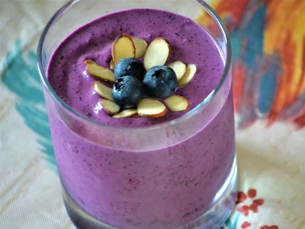 Almond Berry Smoothie