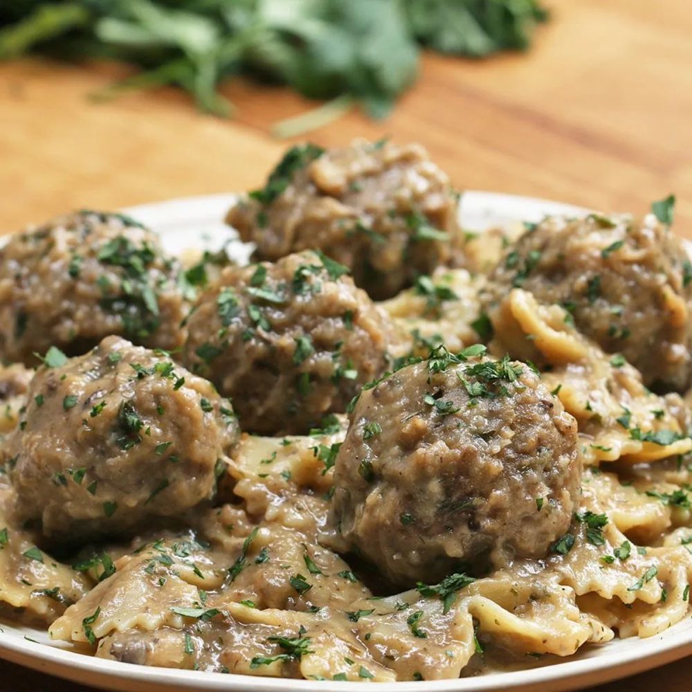 One-Pot Vegan Swedish "Meatball" Pasta