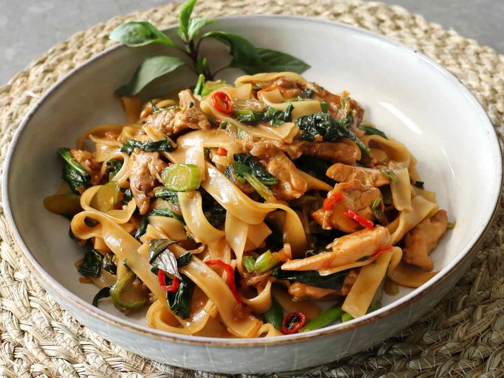 Chef John's Drunken Noodles