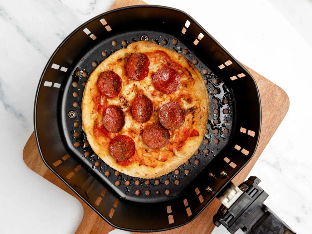 TikTok's Air Fryer Pizza