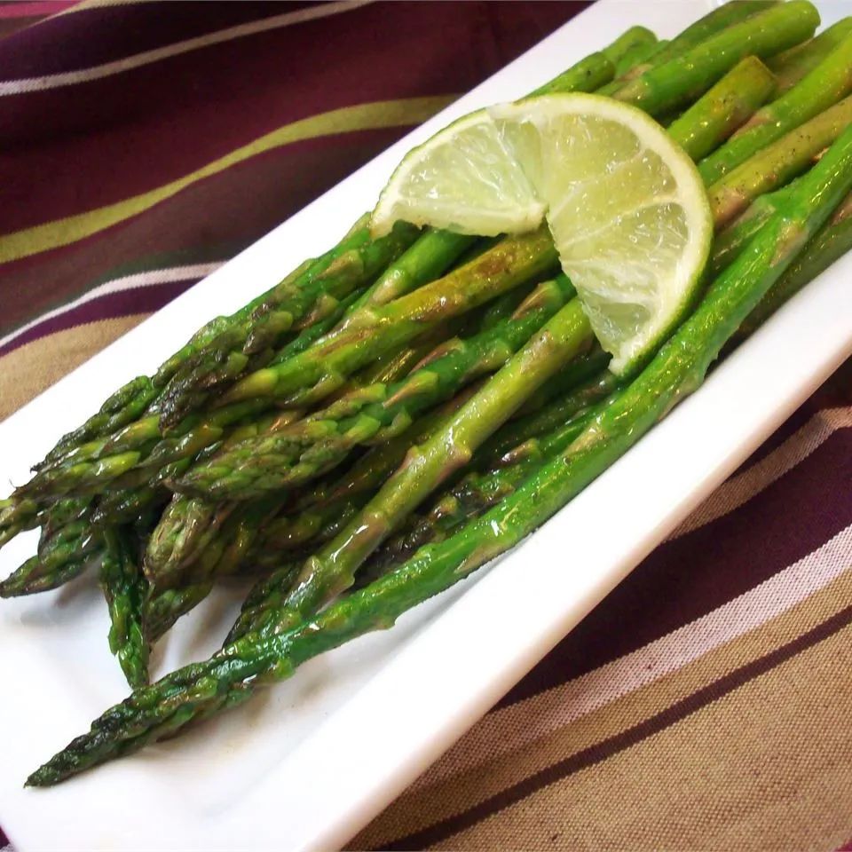 Garlic Asparagus with Lime