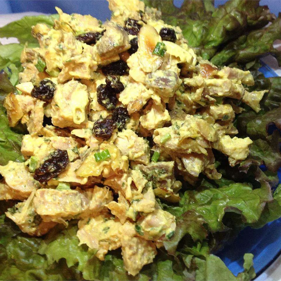 Curry Chicken Salad with Grapes