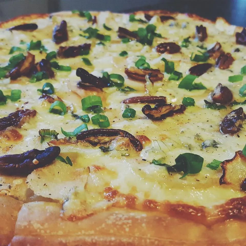 Pear and Gorgonzola Cheese Pizza