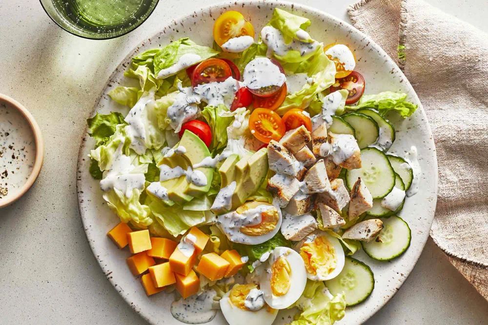 Chef's Salad with Grilled Chicken and Black Pepper Ranch