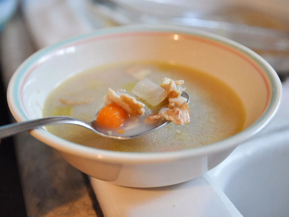 Hatteras Style Clam Chowder