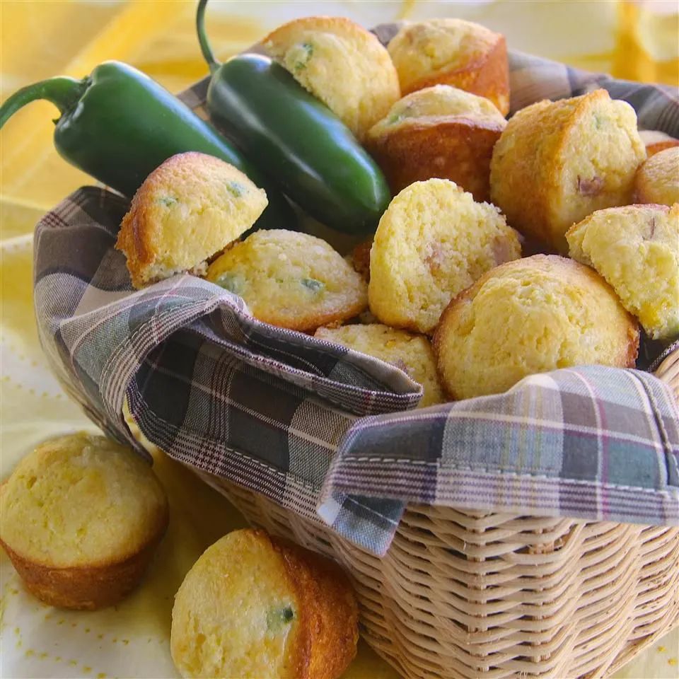 Jalapeño-Ham Mini Corn Muffins