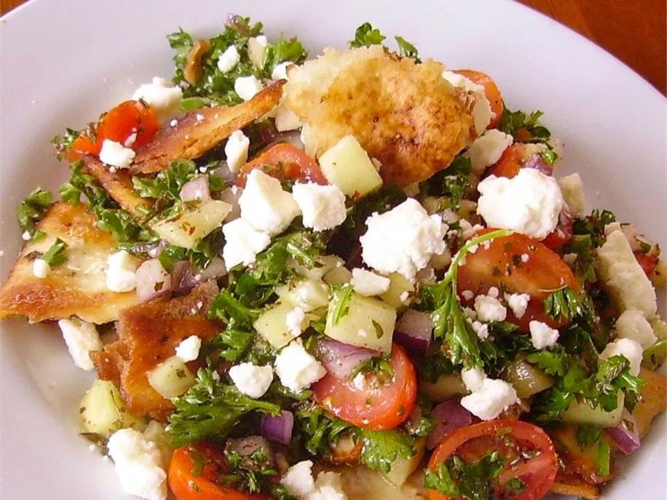 Arabic Fattoush Salad