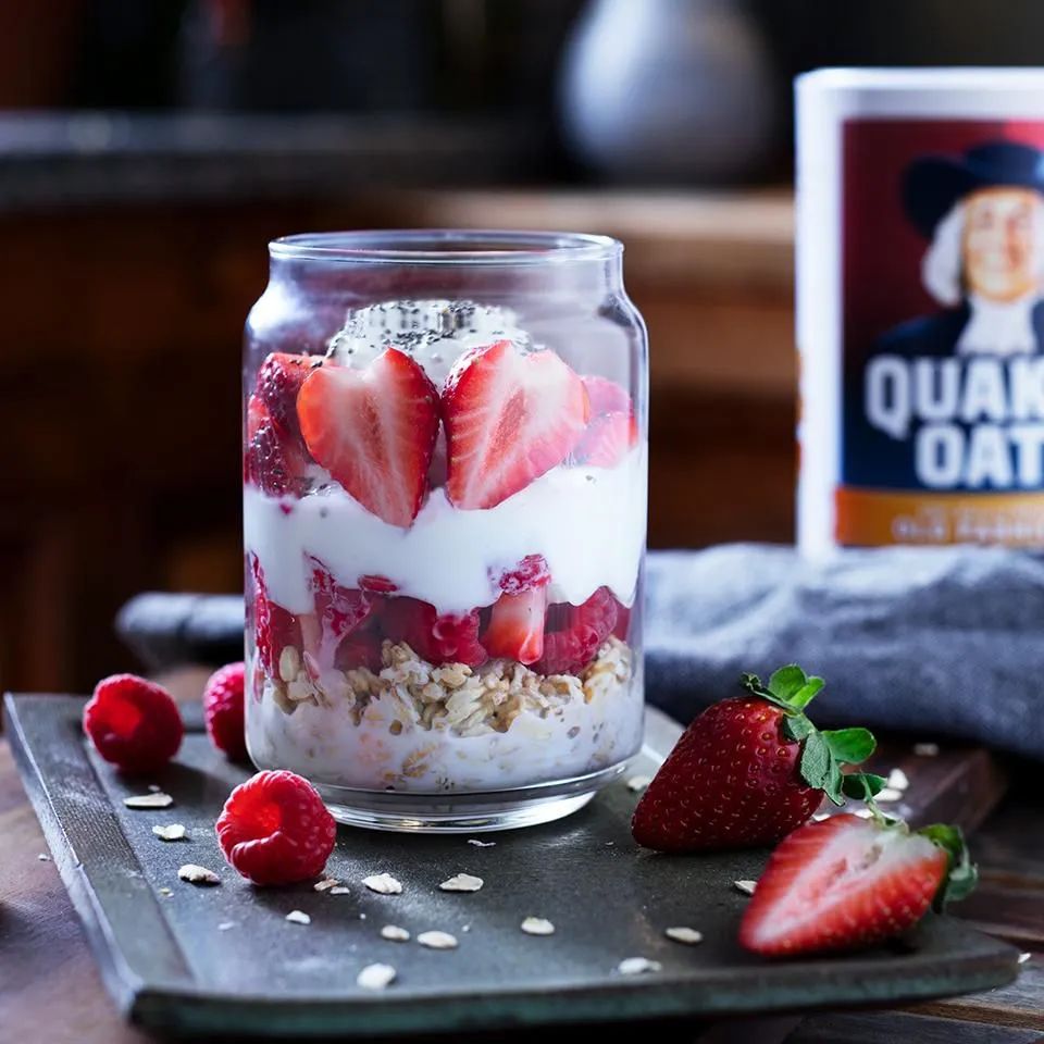 Berry Overnight Oats