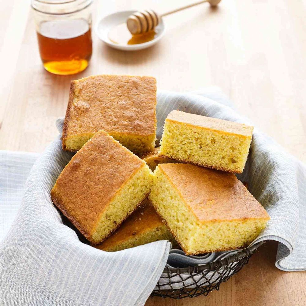 Grandmother's Buttermilk Cornbread