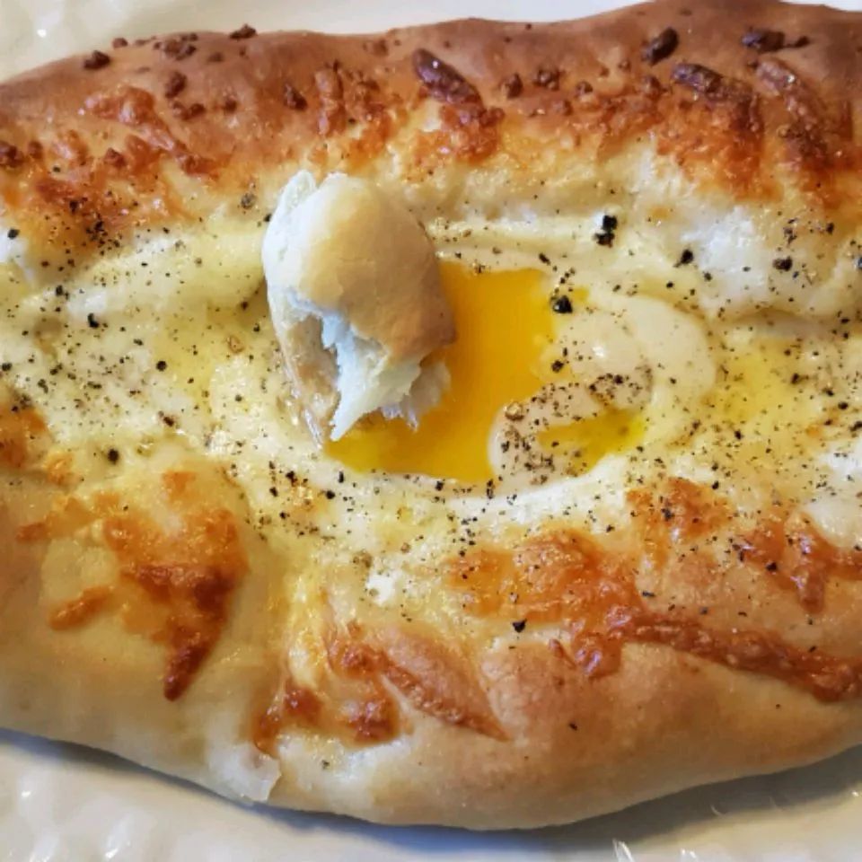 Khachapuri