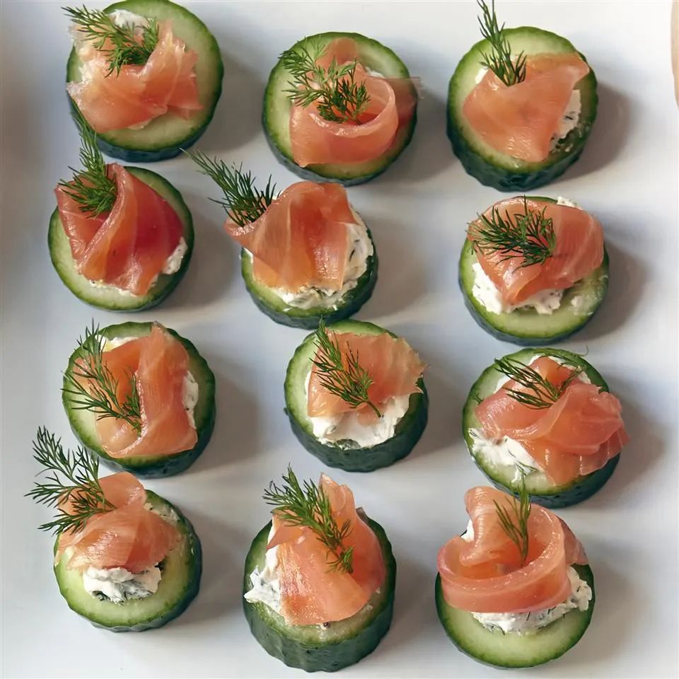 Cucumber Cups with Dill Cream and Smoked Salmon