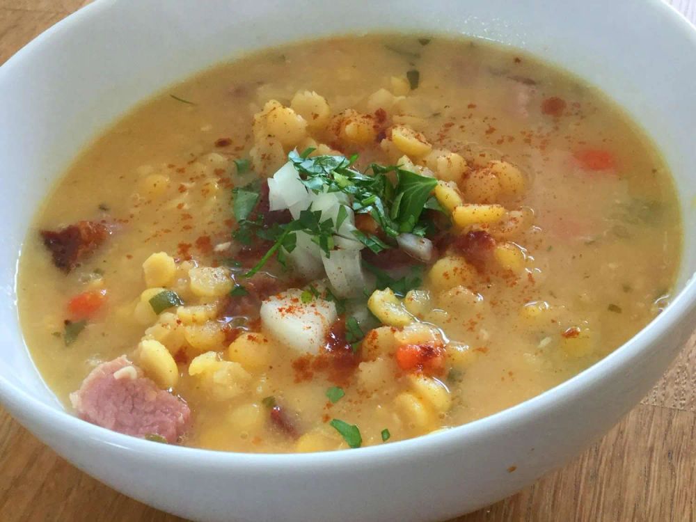 Canadian Yellow Split Pea Soup with Ham