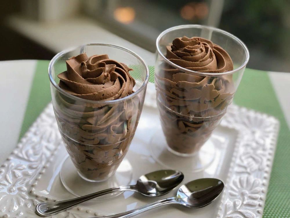 5 Minute Baileys Chocolate Mousse