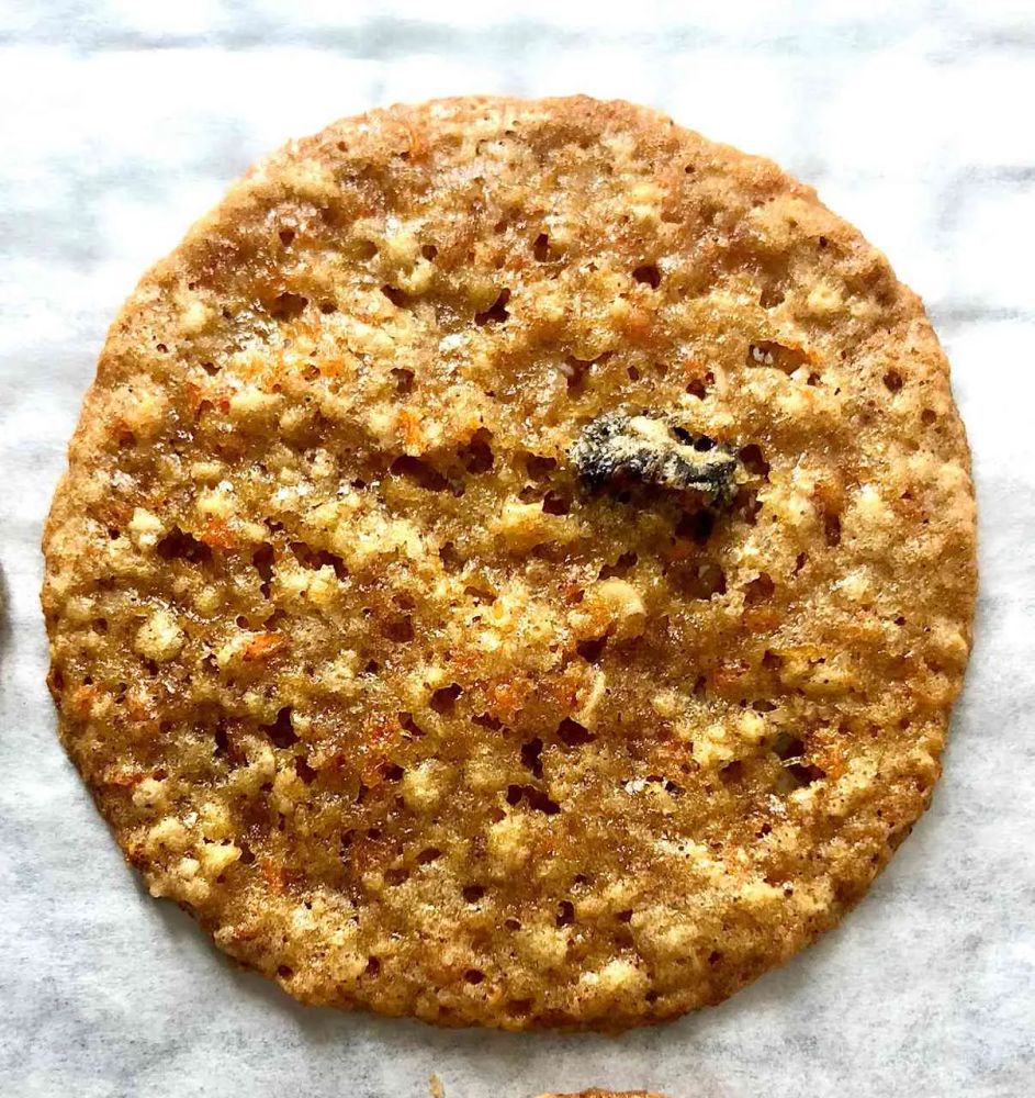 Carrot Cake Cookies with Cream Cheese Filling