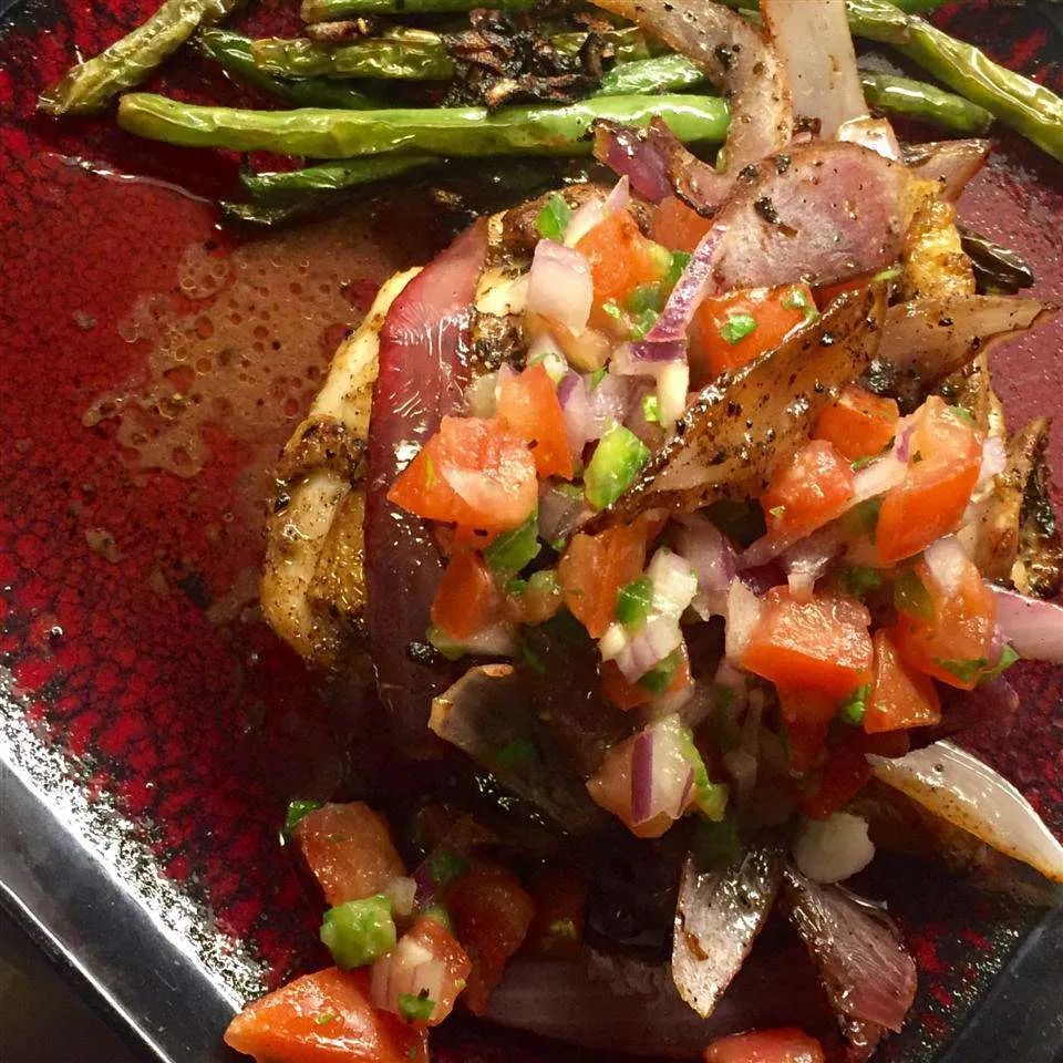 Skillet-Roasted Chicken with Pico de Gallo