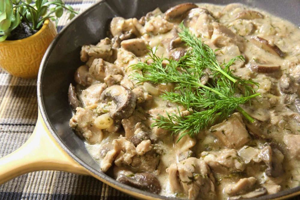 Creamy Dill Chicken and Mushrooms