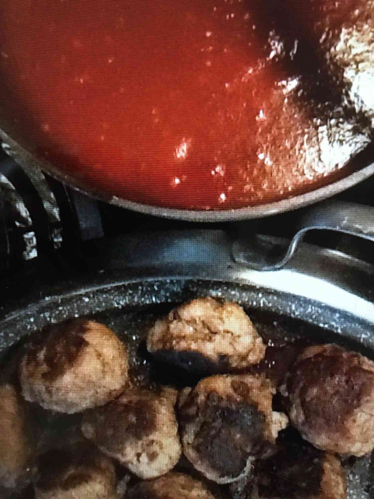 Sweet and Sour Meatballs in Sauce