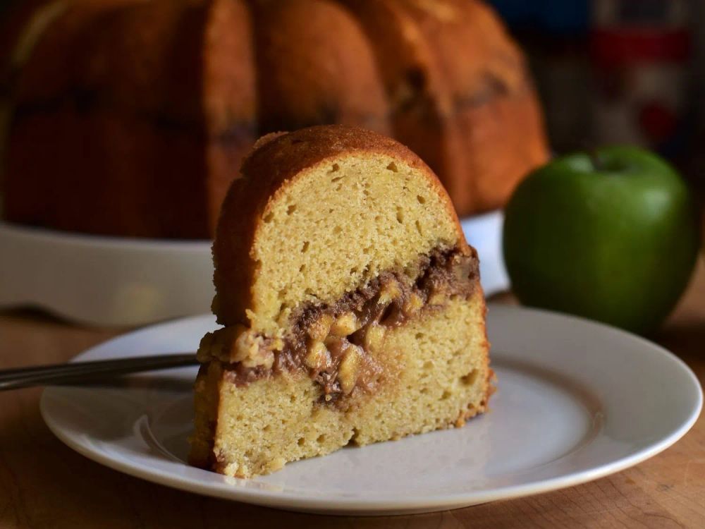 Streusel Apple Coffee Cake