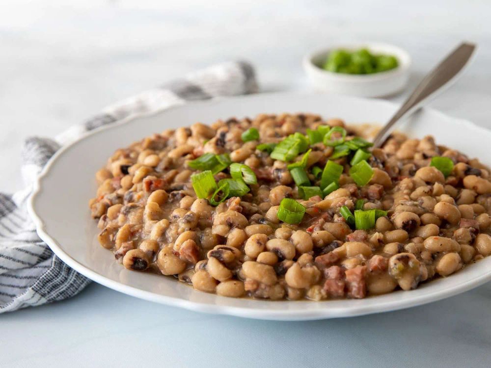 Slow Cooker Spicy Black-Eyed Peas