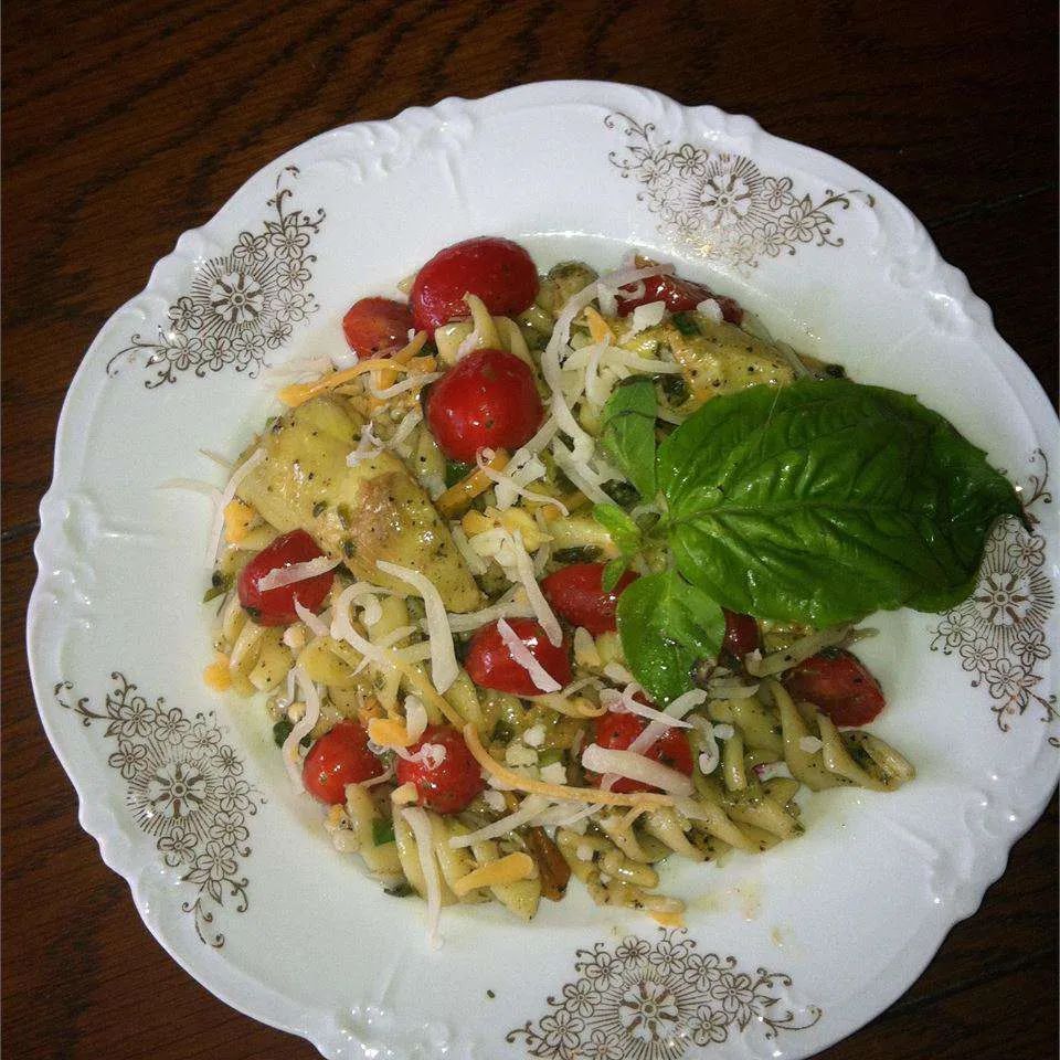 Fabulous Pesto Pasta Salad