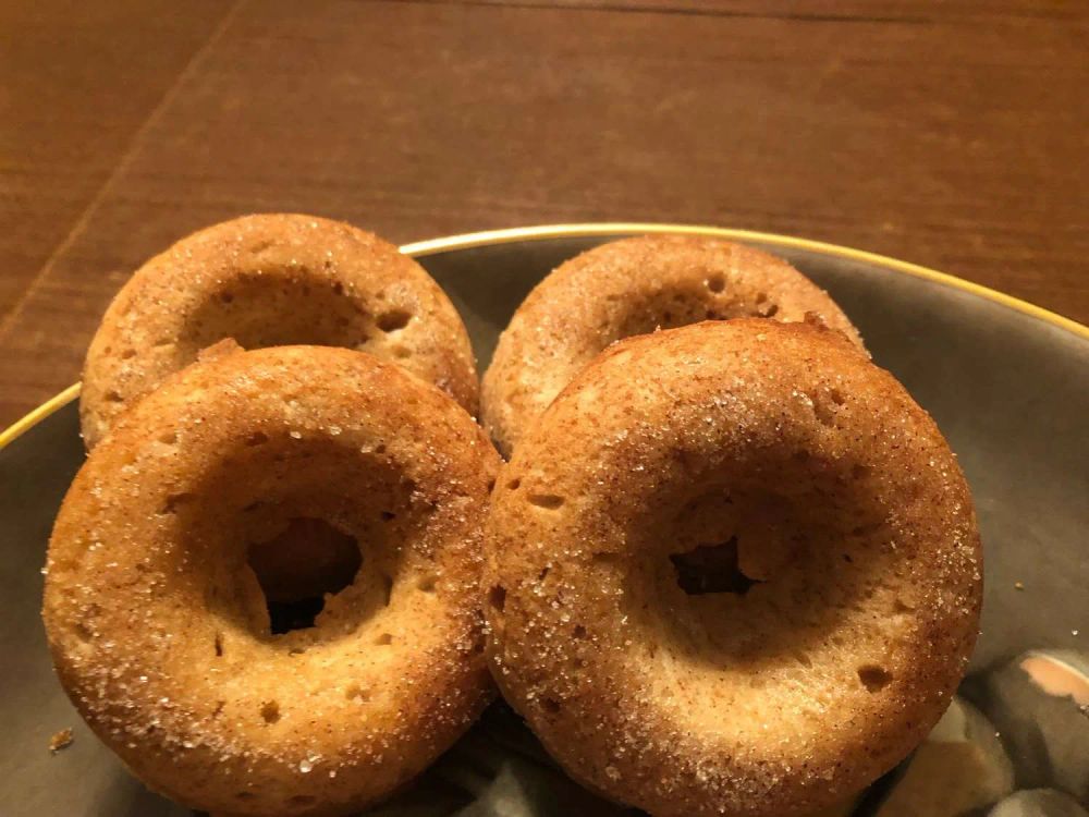 Baked Spiced Cake Donuts