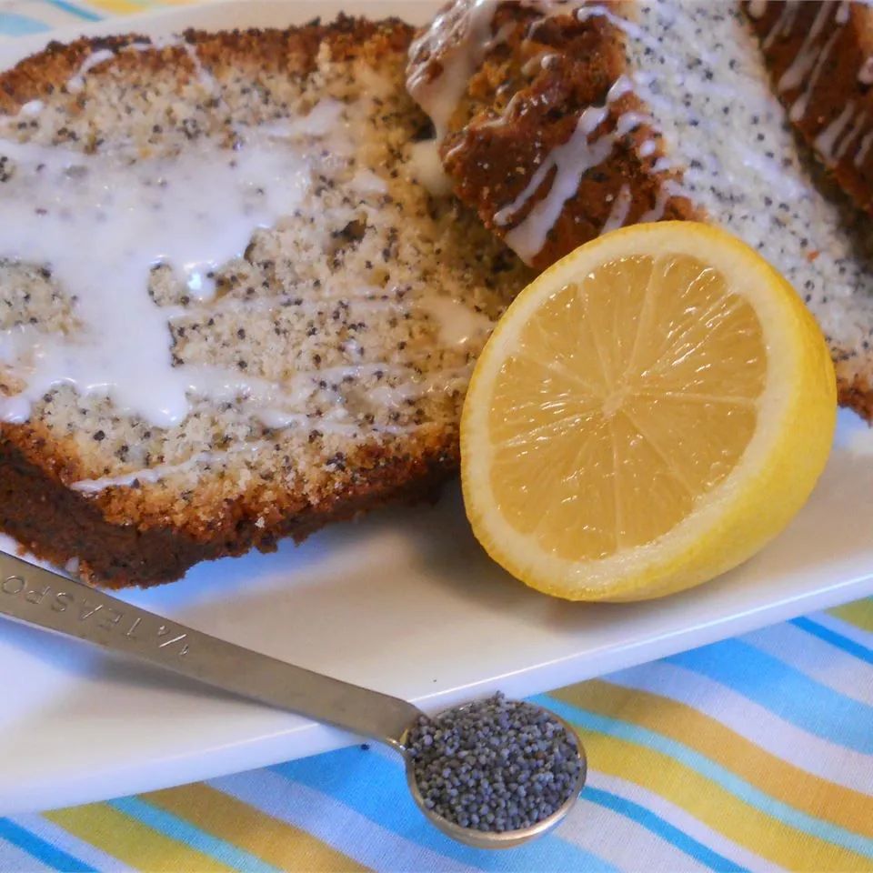 Bud's Easy Buttercream Pound Cake