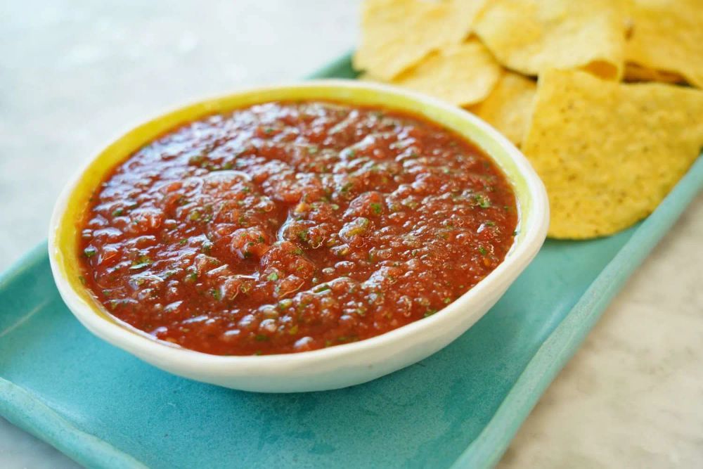 Fresh Restaurant-Style Salsa