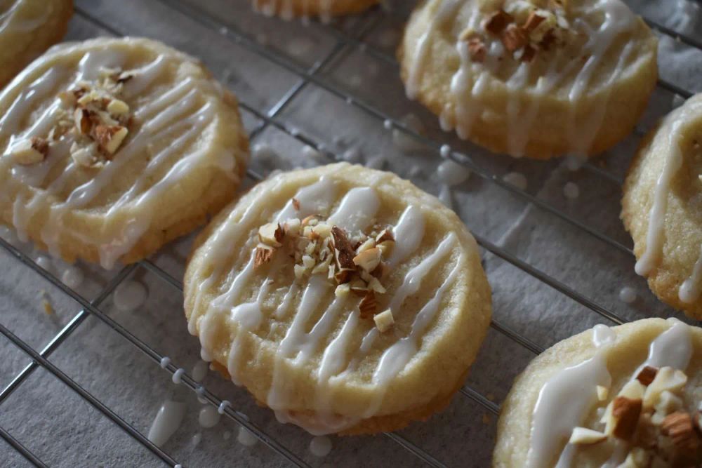 Almond Cookies III