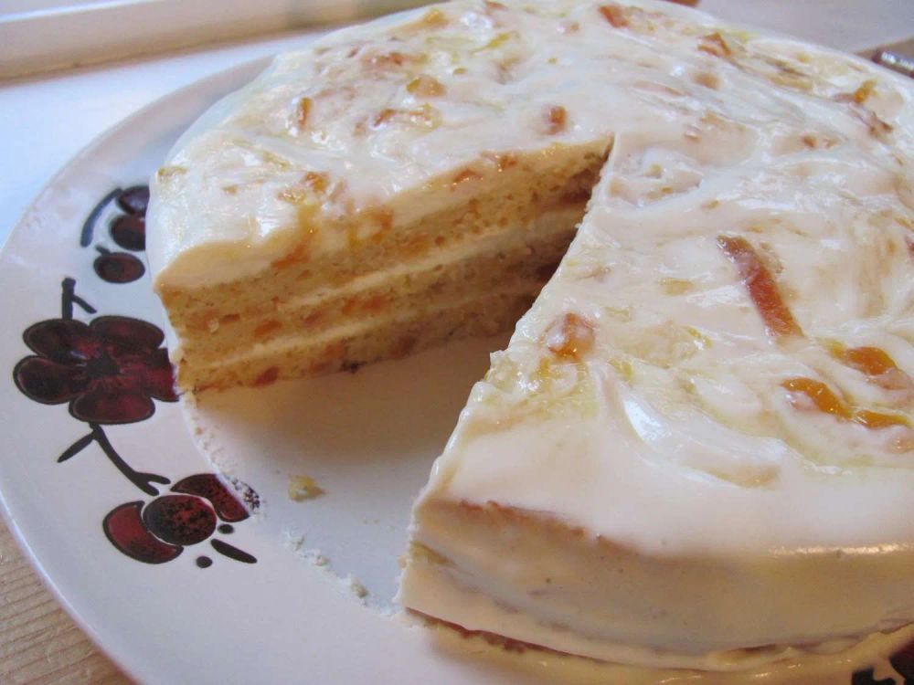 Russian Sour Cream Cake