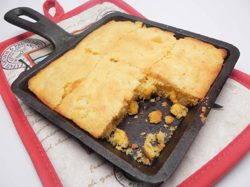 Moist Vegan Cornbread