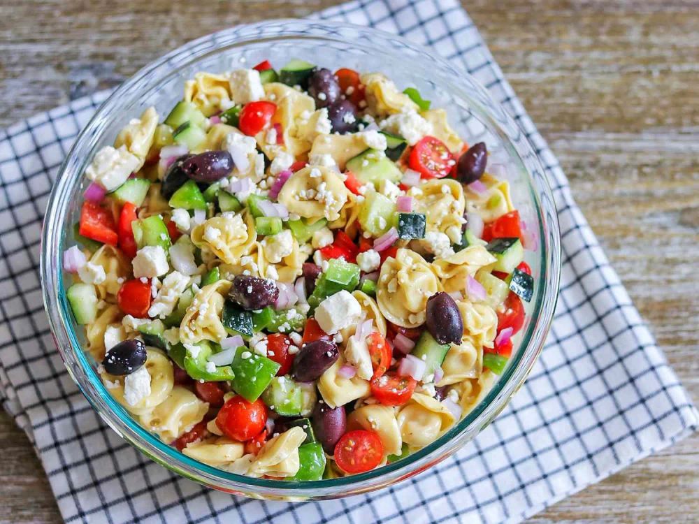 Cold Greek Tortellini Salad