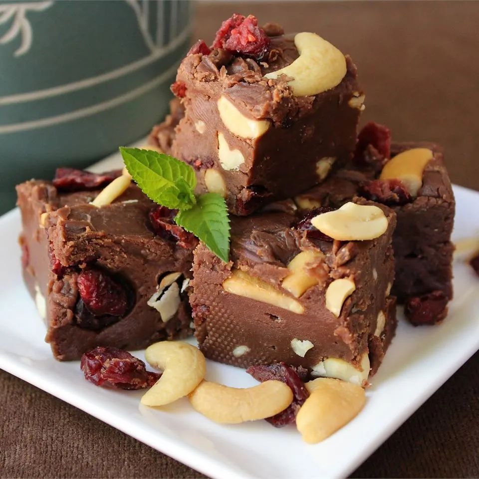 Perfect Cranberry Cashew Fudge