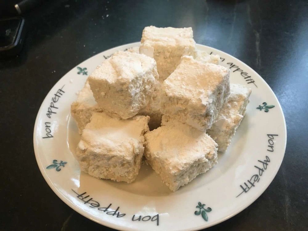 Nicole's Vegetarian Marshmallows