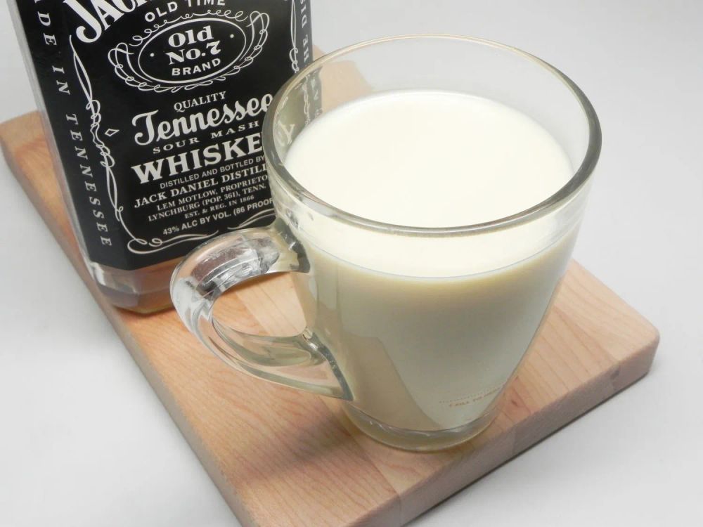 Jack Daniel's Very Merry Eggnog