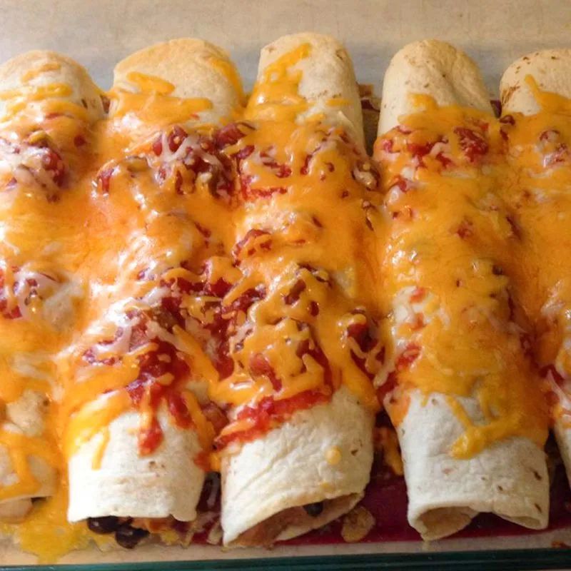 Easy Chicken Enchiladas