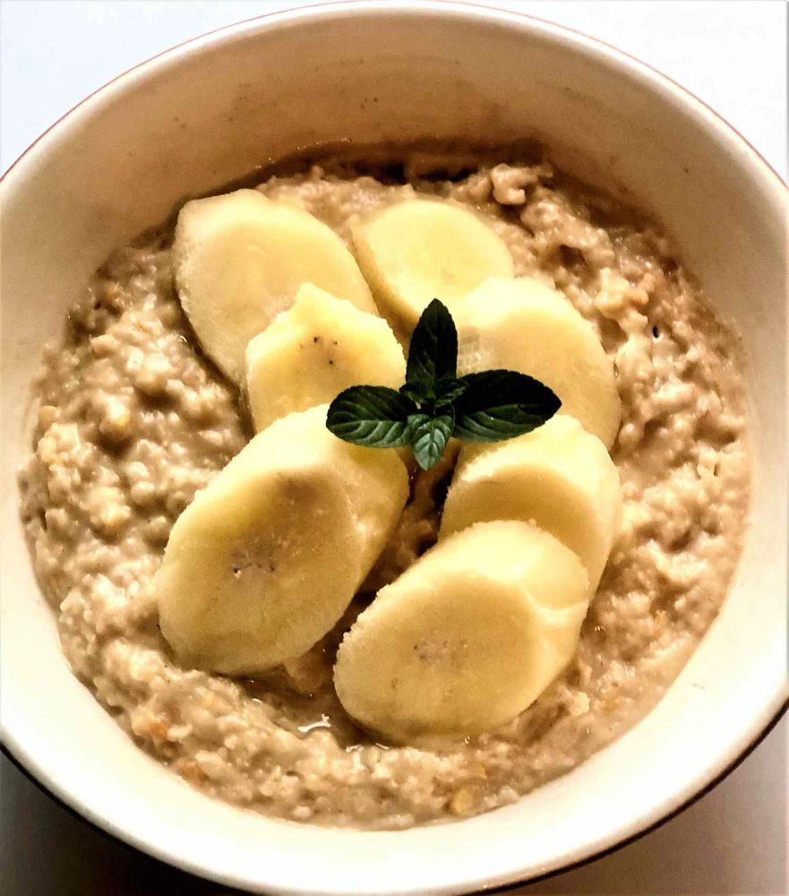 Easy Peanut Butter-Banana Oatmeal