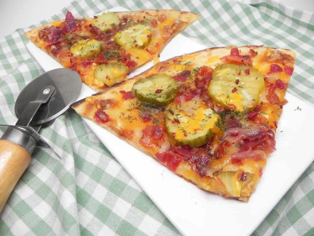 Garlicky Bacon and Pickle Pizza