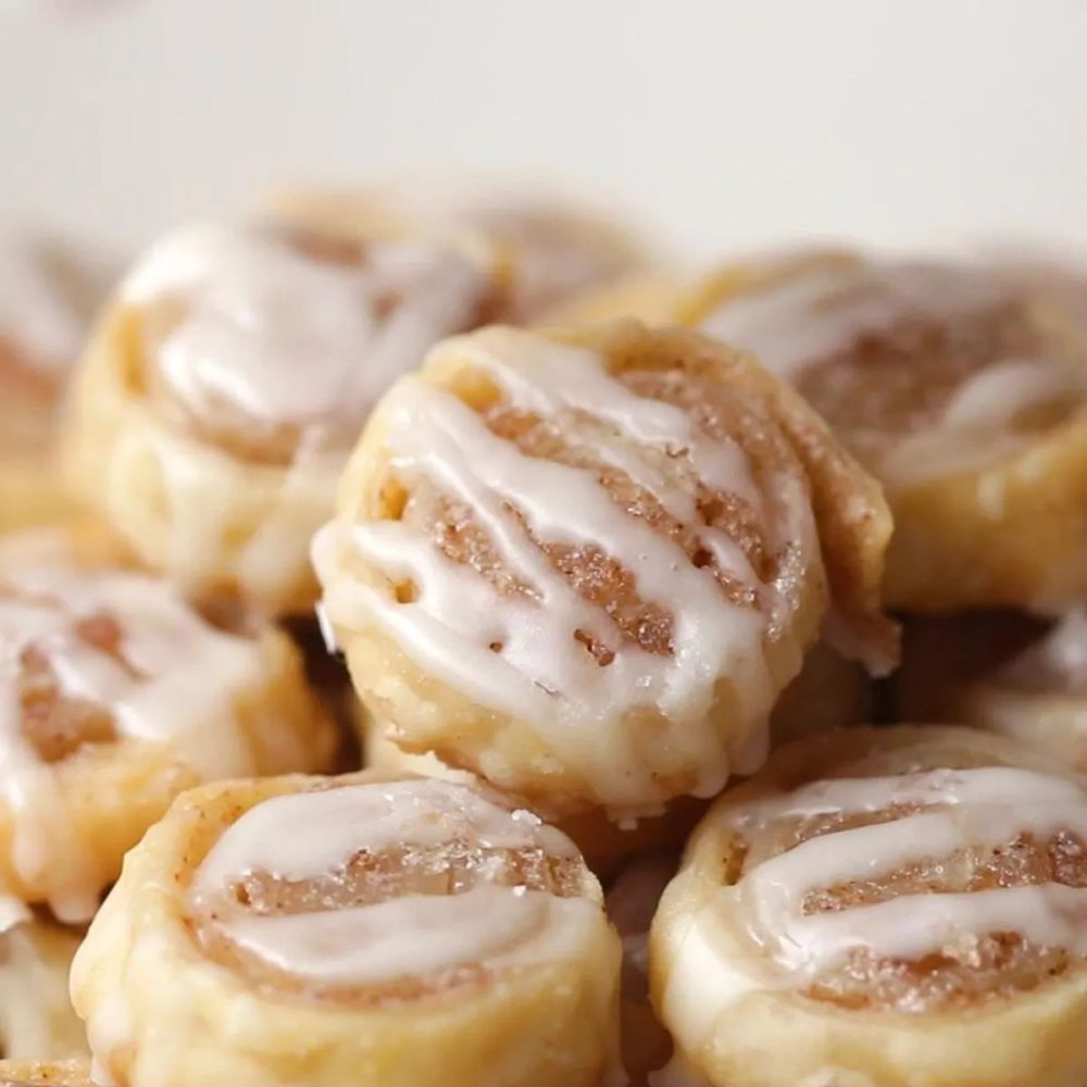 Mini Cinnamon Roll Cookies