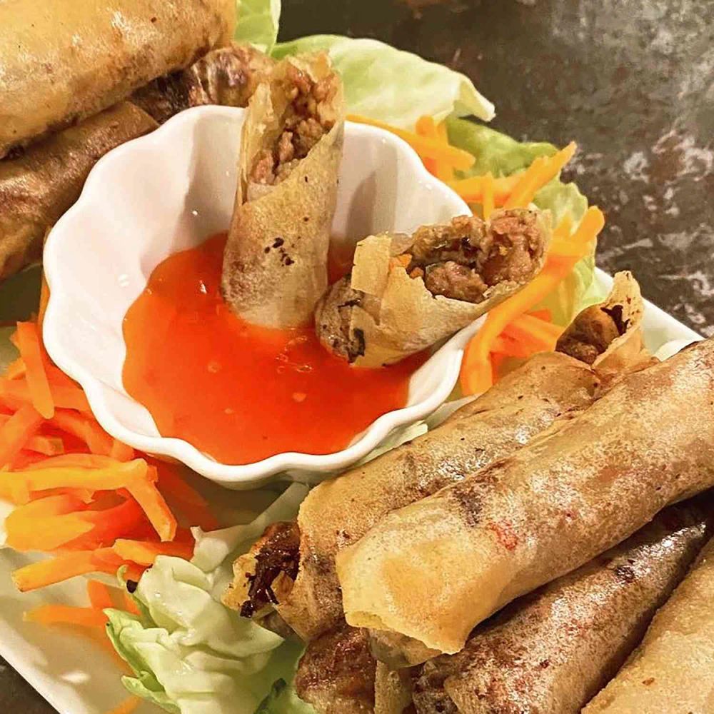 Traditional Filipino Lumpia