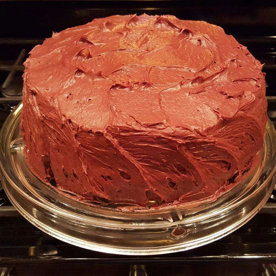 Yellow Clooney Cake