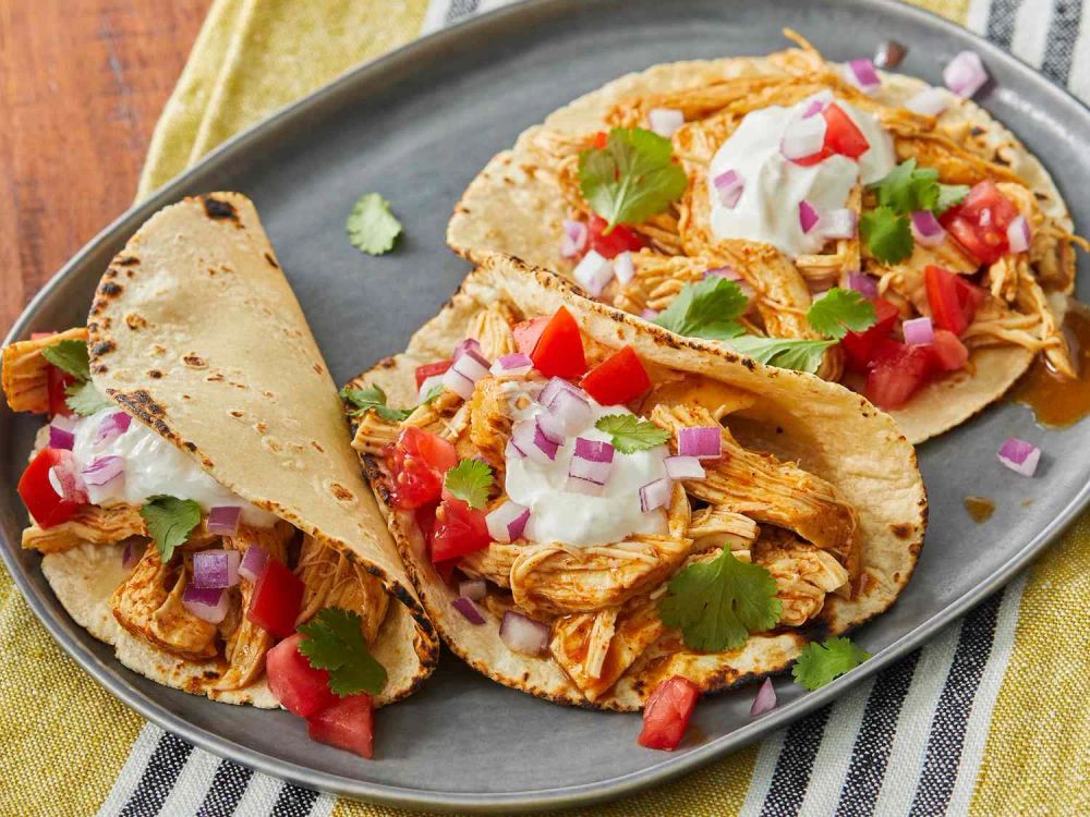 Slow Cooker Chicken Tacos