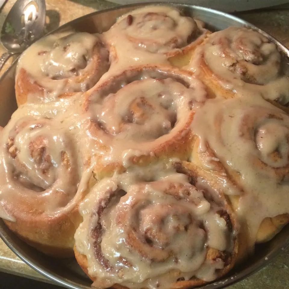 Betty's Famous Cinnamon Rolls