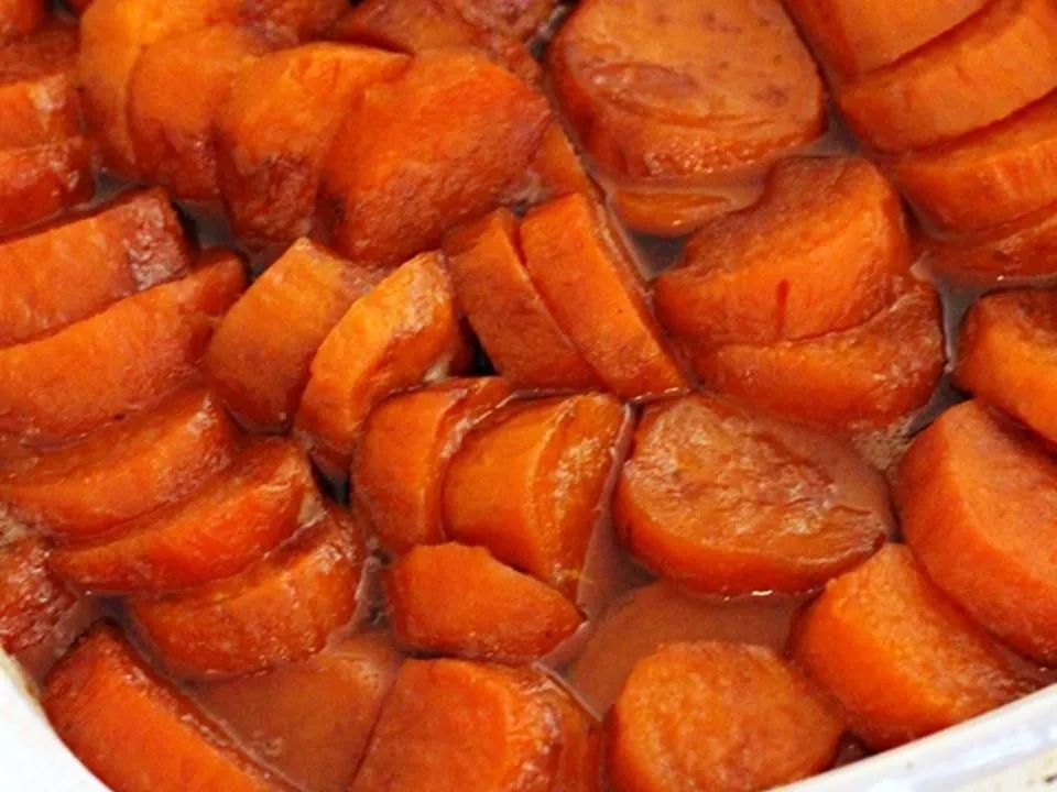 Classic Candied Sweet Potatoes