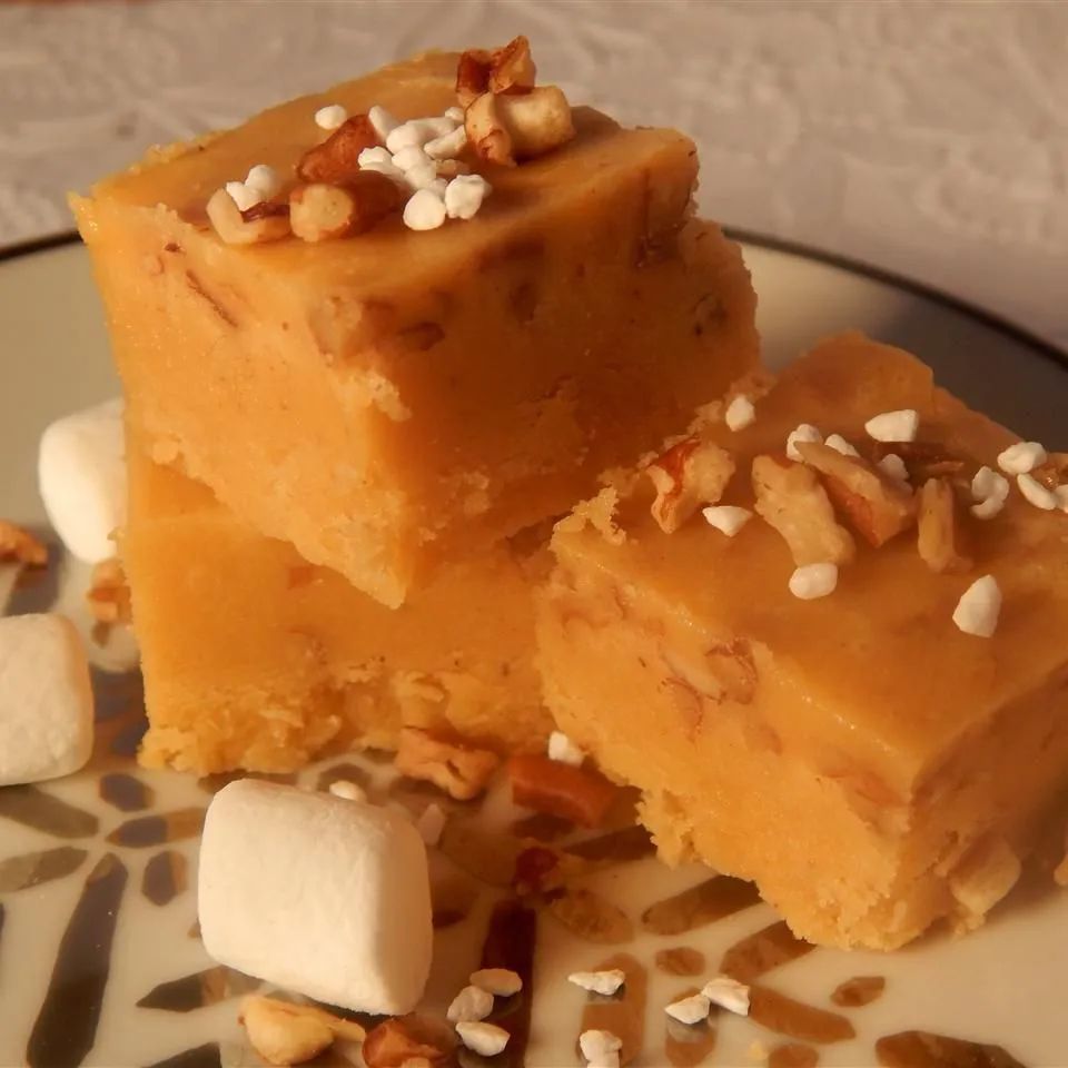 Creamy and Tasty Eggnog Fudge